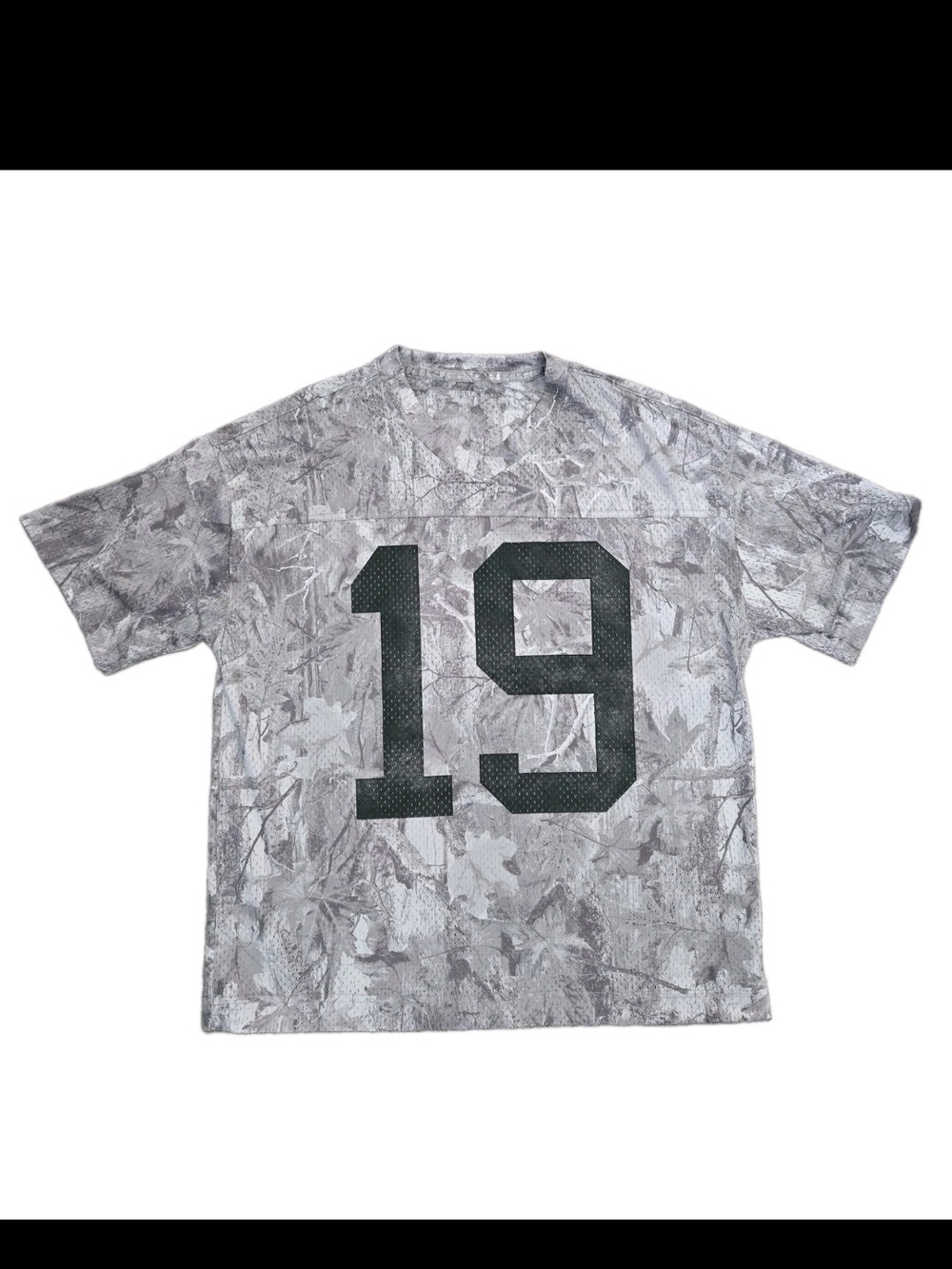 Hollister Co. Grey Leaf Camo Mesh Hockey Jersey #19 - Small (Baggy Fit)